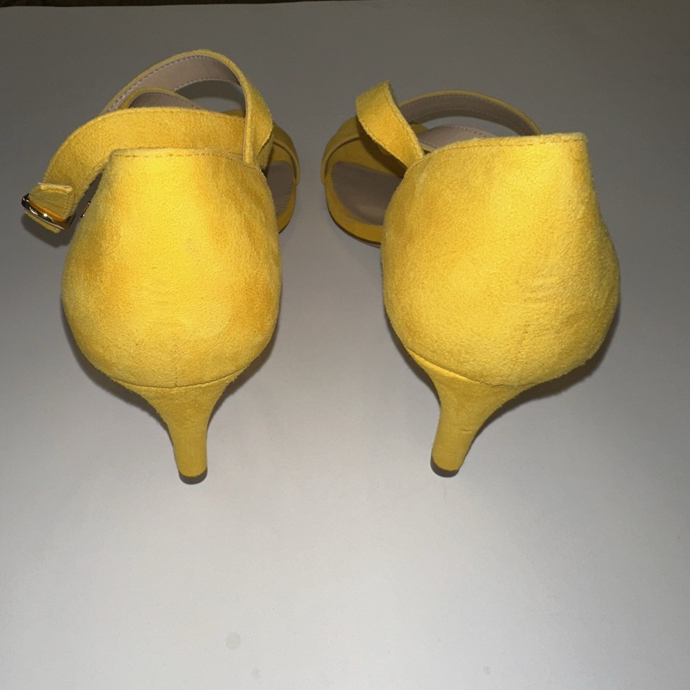 Lauren Ralph Lauren Yellow Glinda 3" Heels Leather Ankle Wrap Womens Sz 9.5B *R* - Picture 5 of 11